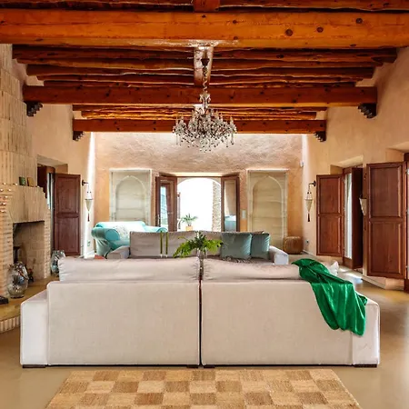Casa La Vista Bed and Breakfast